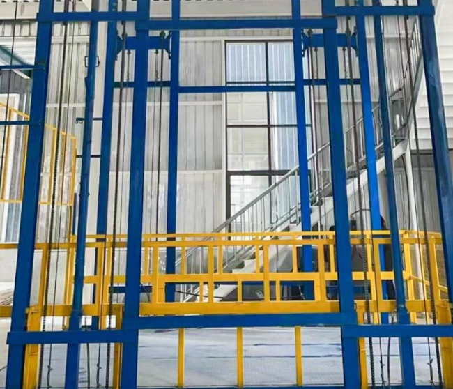 比如升降货梯载重范围在多少